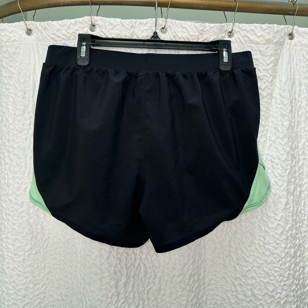 Under Armour Women's Fly By 2.0 Black and Mint Green Shorts Size L - Picture 3 of 7